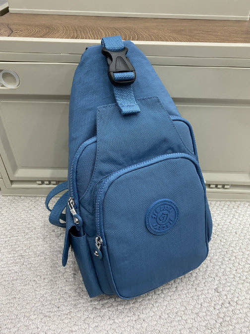 Large Capacity Crossbody Travel Bag